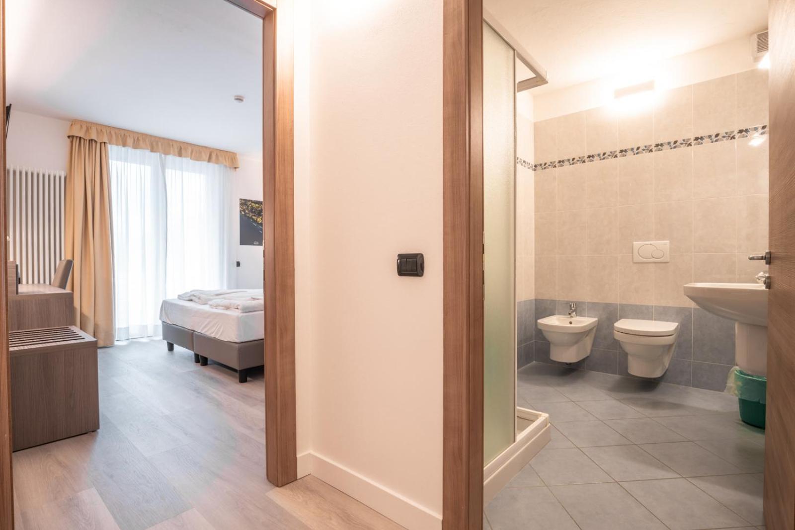 Panoramic Hotel San Carlo Ledro Molina di Ledro Szoba fotó